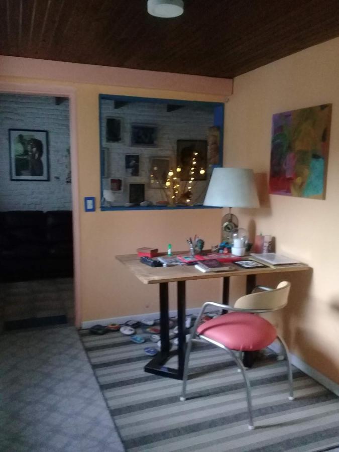 La Casa De Los Murales Avellaneda  Extérieur photo