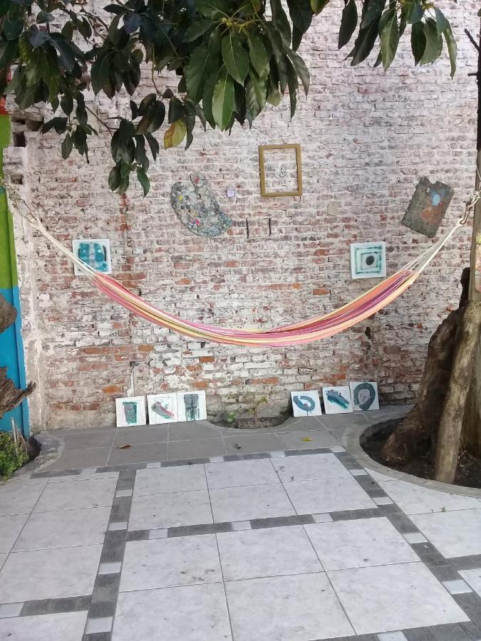 La Casa De Los Murales Avellaneda  Extérieur photo