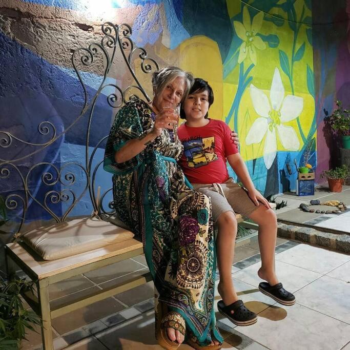 La Casa De Los Murales Avellaneda  Extérieur photo